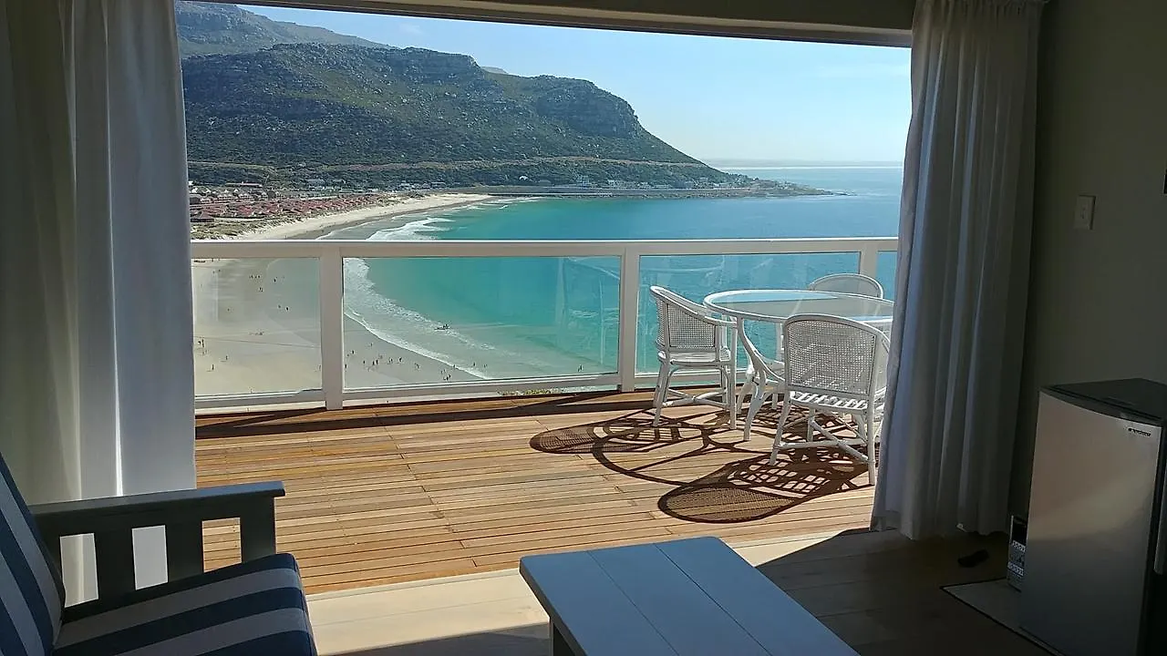 Surfwatch Villa Fish Hoek Holiday home